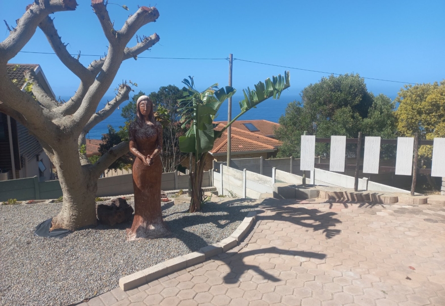 5 Bedroom Property for Sale in Dana Bay Western Cape